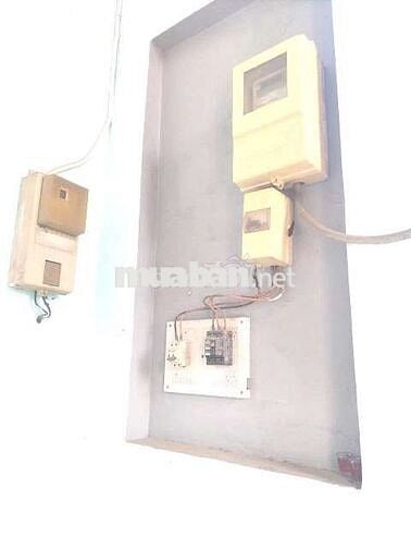 NHÀ 5X18 -- 1. LẨU SUỐT -- ĐIỆN 3 FA -- Q. BÌNH TÂN