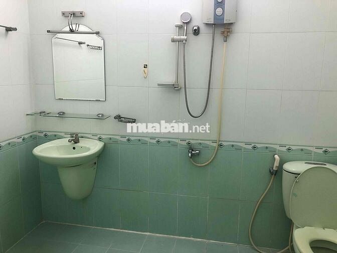 Nhà hẻm xe hơi DTSD 117m2, 4 phòng ngủ, Đường Nguyễn Cảnh Chân, Quận 1