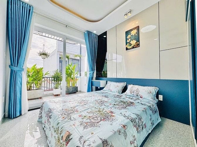 CHỦ ĐỂ GIÁ CHƯA ĐẾN 3TỶ NHÀ NGAY NGUYỄN PHÚC NGUYÊN GẦN HỒ CON RÙA SHR