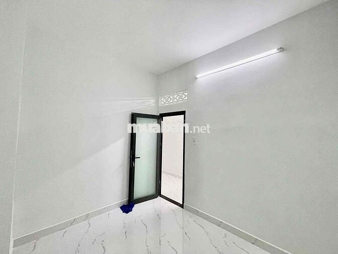 Nhà 1 Lầu Khu Tân Kim 4 x 13m, 3 Phòng Ngủ. Có Nội Thất. Sổ Hồng Sẵn