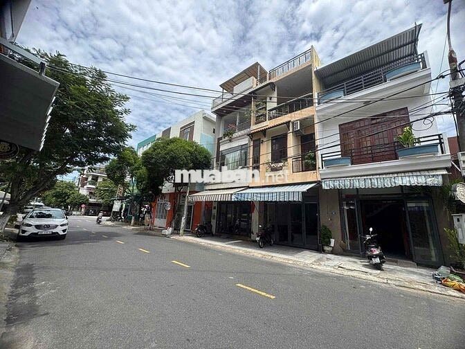 nhà 3 tầng MT Nguyễn Cư Trinh Hải Châu đoạn sầm uất