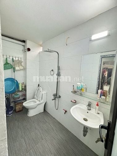 Chính chủ bán đất tặng nhà 3 tầng tại Việt Hưng – Long Biên