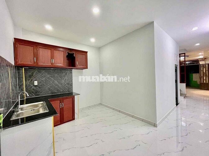 Nhà 1 Lầu Khu Tân Kim 4 x 13m, 3 Phòng Ngủ. Có Nội Thất. Sổ Hồng Sẵn