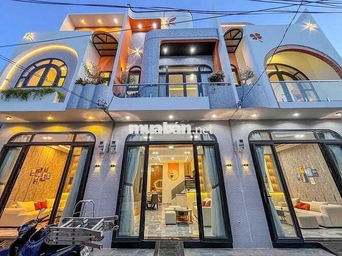 NẮM CHÍNH CHỦ BÁN NHÀ 2 TẦNG HẺM CHÍNH 25 ĐƯỜNG 30 THÁNG 4