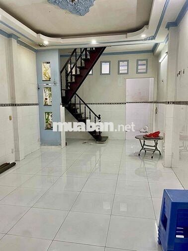 Nhà(4,5x12m) Kênh Tân Hoá 1Lầu 2PN 2VS hẻm xe hơi thông