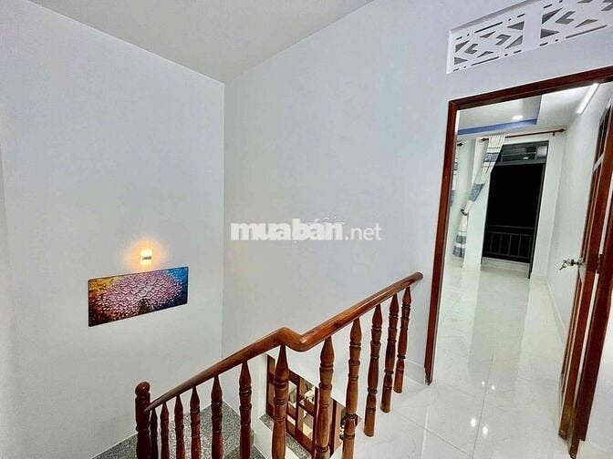 Nhà 1 Lầu Khu Tân Kim 4 x 13m, 3 Phòng Ngủ. Có Nội Thất. Sổ Hồng Sẵn
