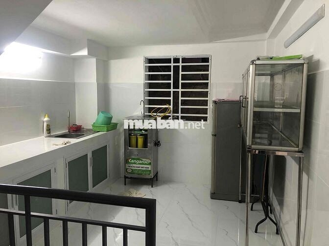 Nhà hẻm xe hơi DTSD 117m2, 4 phòng ngủ, Đường Nguyễn Cảnh Chân, Quận 1