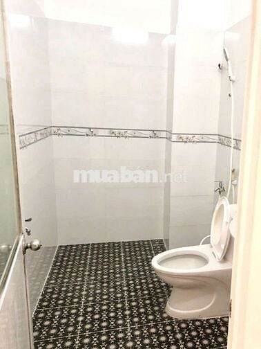 Nhà 120m2 Vừa ở Vừa Làm Kho Gần Cổng Vạn Phúc