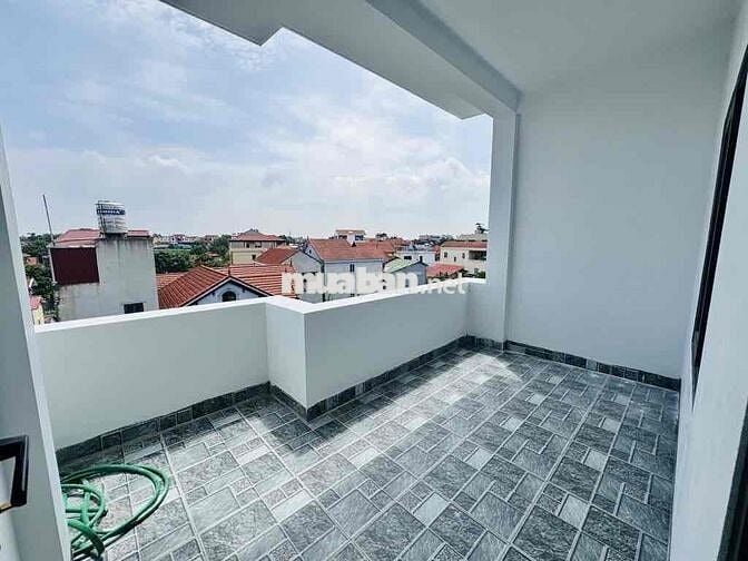 Bán nhà Thượng Cát, gần ô tô, 4 ngủ, mới tinh, 37m2x5T, 5.3 tỷ