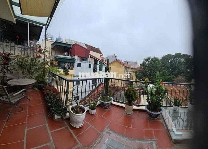 Nhà phố Cửa Bắc - 6 tầng -20 tỷ - ô ttoo đỗ - mt :6 m - dài 10 m
