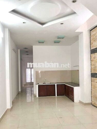Nhà 120m2 Vừa ở Vừa Làm Kho Gần Cổng Vạn Phúc