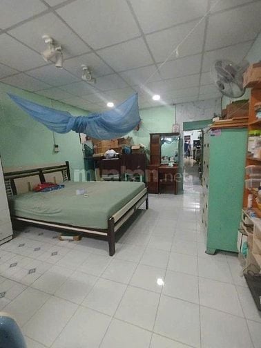 :Bán nhà mặt tiền Nguyễn Văn Lượng ngay Lotte 131m2 giá 25 tỷ.
