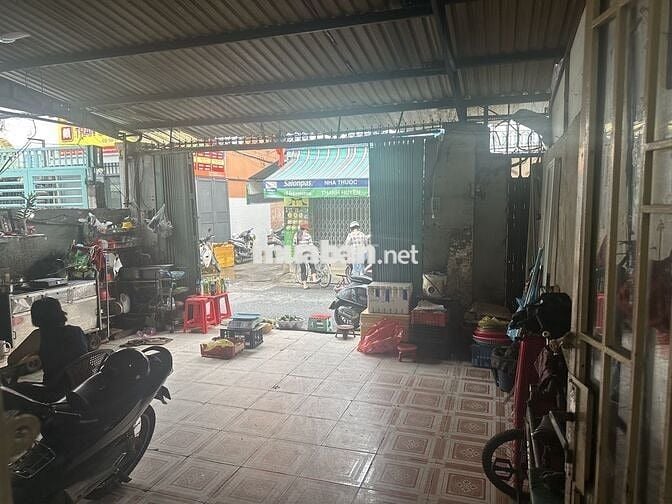 Nhà mặt tiền khu sầm uất quận Phú Nhuận có giá hợp lý