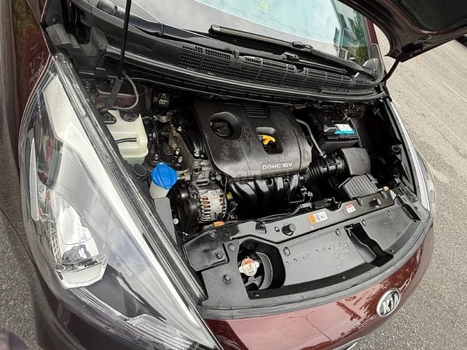 Cần Bán kia rondo 2.0 sản xuất 2019 , xe zin đẹp, nội thất da zin