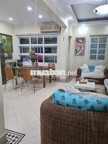 Nhà phố Cửa Bắc - 6 tầng -20 tỷ - ô ttoo đỗ - mt :6 m - dài 10 m