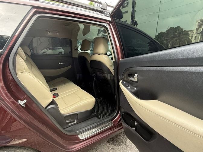 Cần Bán kia rondo 2.0 sản xuất 2019 , xe zin đẹp, nội thất da zin