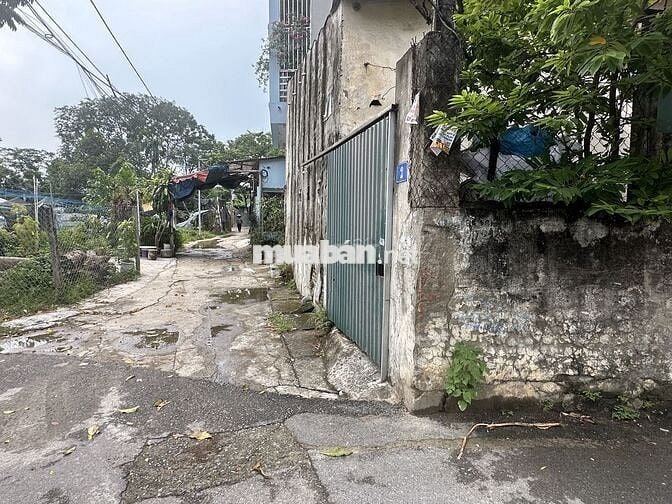 Mảnh đất 90m2 lô góc 2 mặt thoáng siêu đẹp, ô tô tránh
