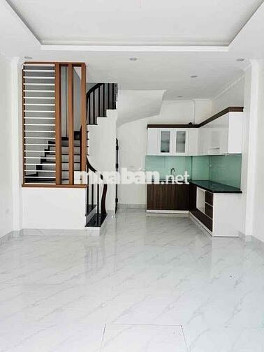 Bán nhà Thượng Cát, gần ô tô, 4 ngủ, mới tinh, 37m2x5T, 5.3 tỷ