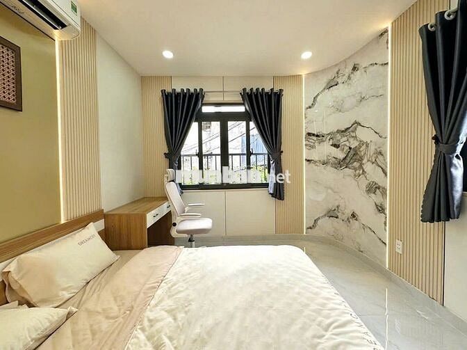 MT PHÚ NHUẬN -ÔTÔ NGỦ NHÀ- 2 TẦNG, 36M2, FULL NỘI THẤT- CHỈ 6 TỶ NHỈNH