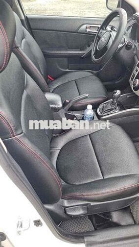 Kia Forte 2013 - 123456 km