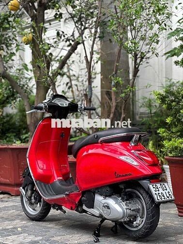 Vespa đèn vuông đời 214 hồ sơ cầm tay