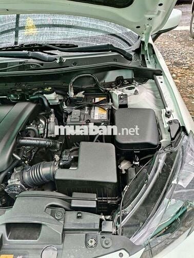 7 267 2017  1.5 AT Sedan - 158000 km