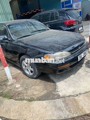 Toyota Camry 1996  - 9999 km