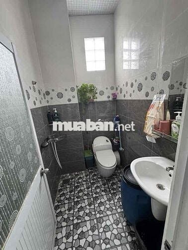 Bán nhà HXH thông Cộng Hoà 100m2 4T 4PN Ko LG QH. TL TỐT