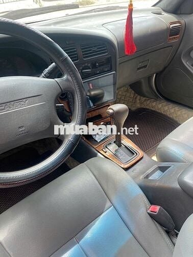 Toyota Camry 1996  - 9999 km