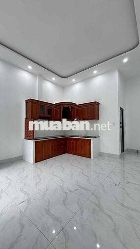 Chủ kẹt tiền- Hạ giá sốc 200 triệu