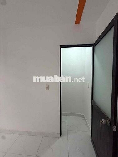 NHÀ MỚI 4x6 280trieu ngay chợ Mỹ Hạnh Bắc Long An Hẻm xe hơi, tải van