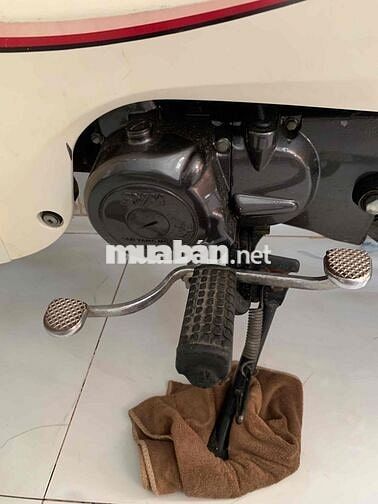 bà chị cần tiền ra đi e xe này ,