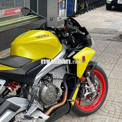 Aprilia Tuono 660 - 5200km - Xe cực mới!