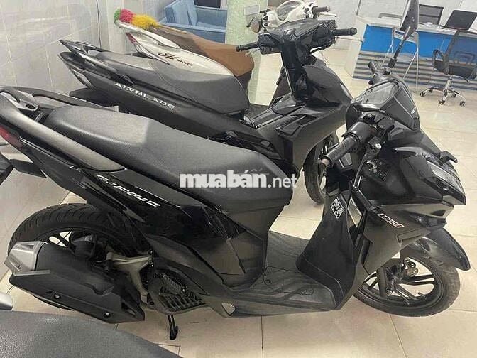 xe vario góp cửa hàng còn mới