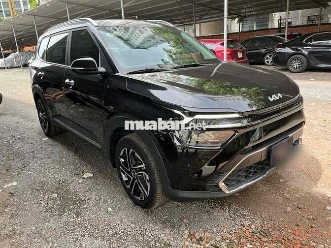 Kia Sonet 2022 Luxury 1.5 AT - 7000 km