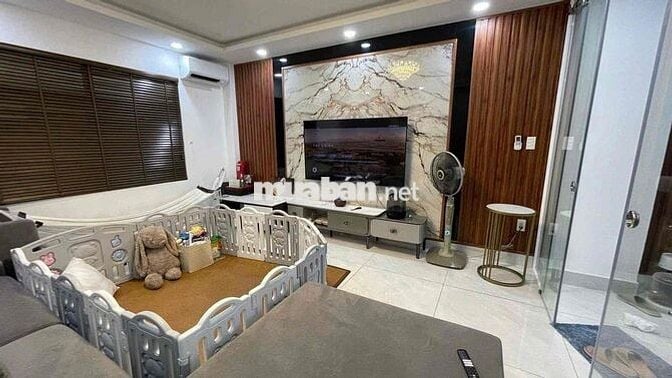 Nhà Phố Thiết Kế Hiện Đại 1 Lửng 3 Lầu 4PN 5WC FUll Nội Thất Mới 15tr