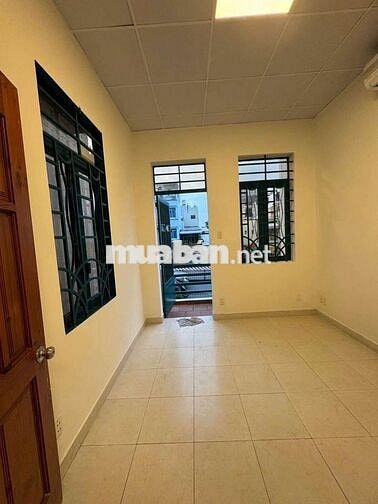 Kẹt tiền bán gấp nhà mặt tiền dương bá trạc p2 q8 khu dân cư sầm uất