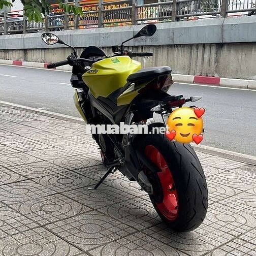 Aprilia Tuono 660 - 5200km - Xe cực mới!