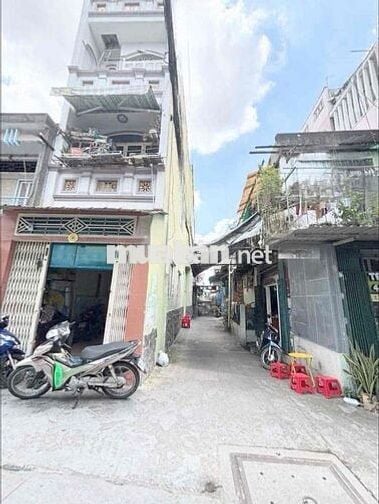 BÁN NHÀ ĐƯỜNG HẬU GIANG  GẦN MẶT TIỀN 48m2 , 3 TẦNG HXH CHỈ HƠN 5 TỶ