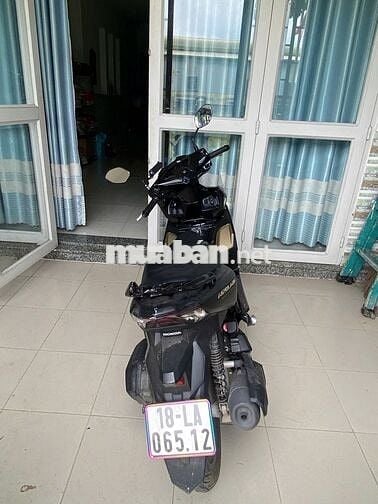 HonDa Air Blade 125 - 2024, đen vàng xe chính chủ