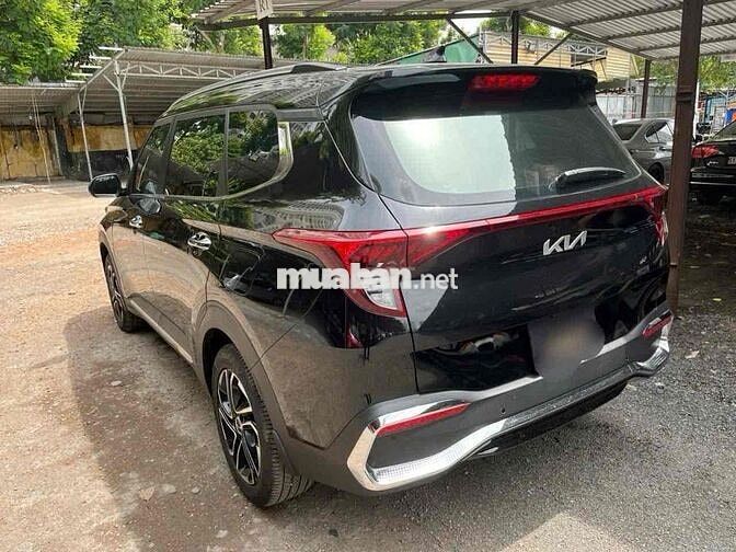 Kia Sonet 2022 Luxury 1.5 AT - 7000 km