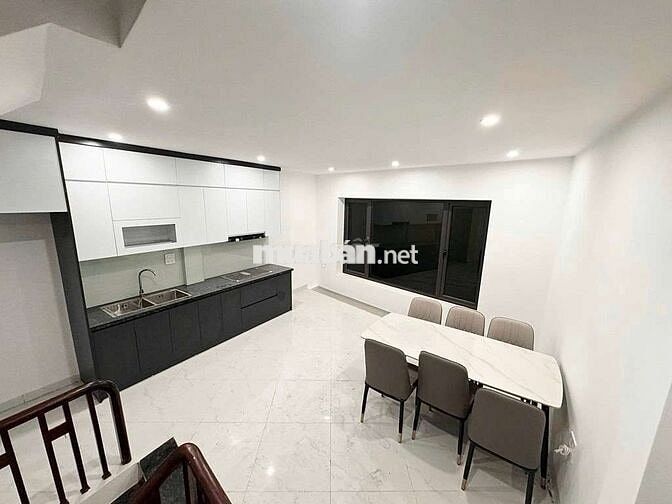 6 TỶ SỞ HỮU NGAY NHÀ 6 TẦNG PHÚC ĐỒNG, LONG BIÊN CẠNH VINCOM RIVERSIDE