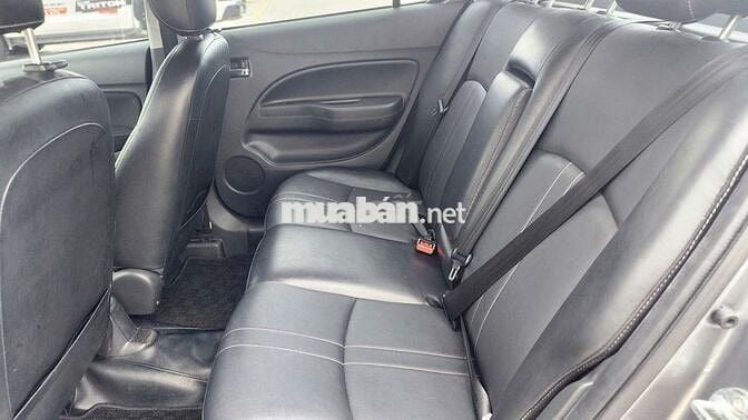 Mitsubishi Attrage CVT 2022