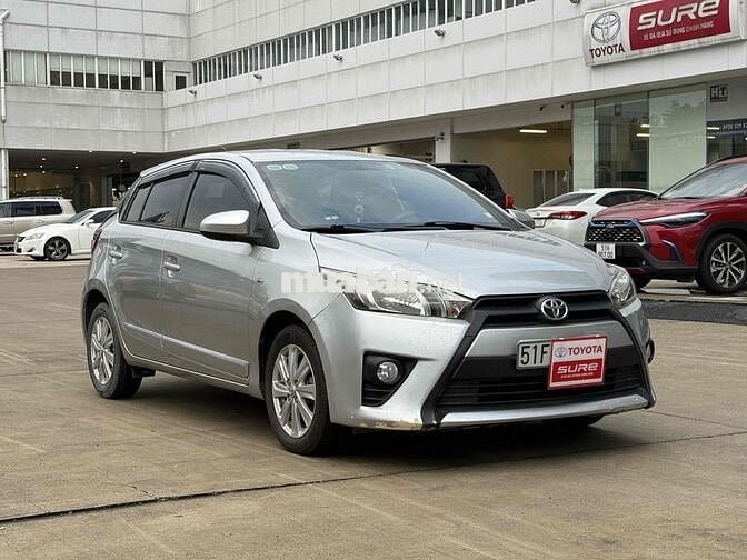 Toyota Yaris 2015 E CVT - Số Tự Động - Chỉ 306Tr