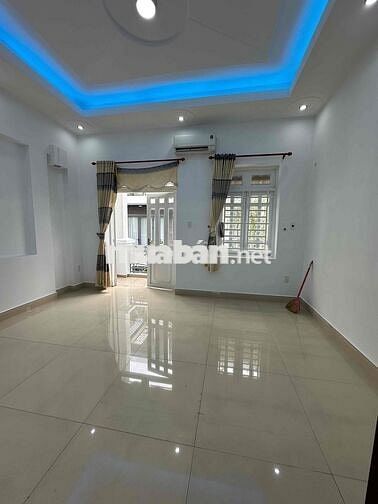 Bán nhà mới 1 trệt 2 lầu hẻm xe hơi Hiệp Bình Chánh