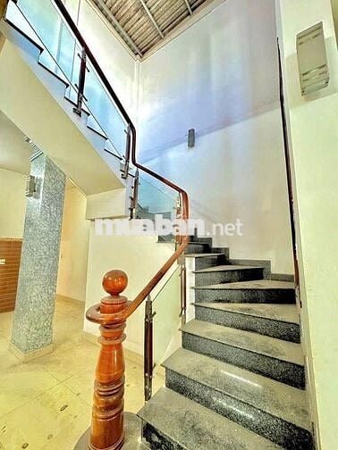 💥Bán Gấp Căn Nhà 1 Trệt 1 lầu Giá 950Tr Tâm Huyết Cho Cô Chú DT 113m2💥