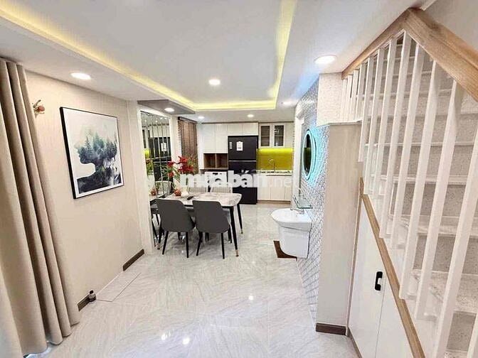 Bán nhà Nguyễn Xí Bình Thạnh 1 trệt 1 lầu ngang 6 dài 5 giá 2 tỷ 530