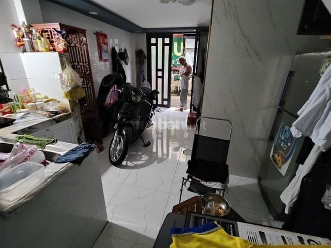 Nhà 3tấm đẹp sử dụng 60m2 ngay Đầm Sen Quận 11 đường Hoà Bình