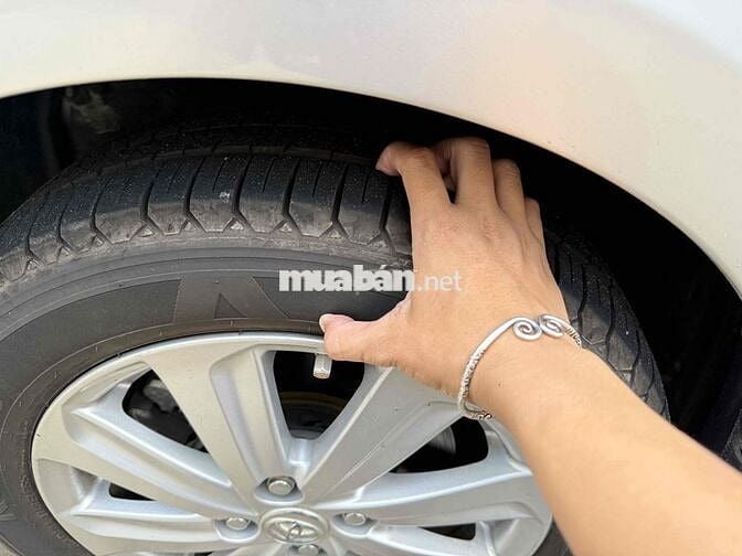 Toyota Yaris 2015 E CVT - Số Tự Động - Chỉ 306Tr
