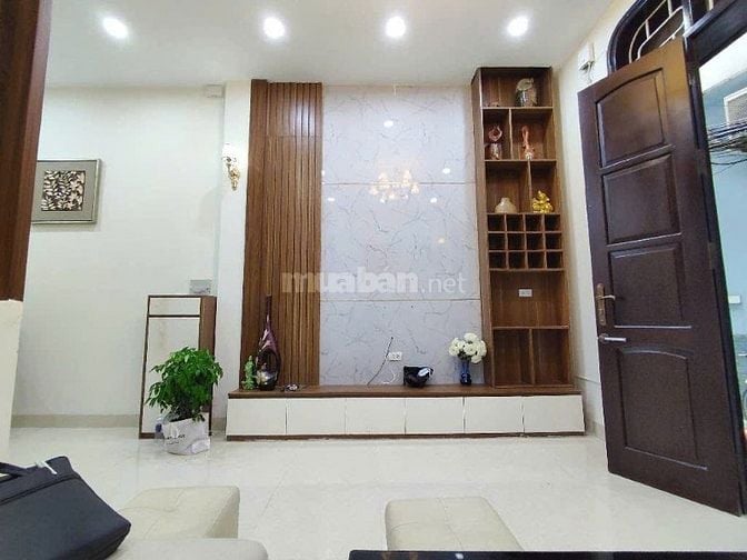Nhà Khu Nguyễn Chính 41m 3 tầng 7.6 tỷ